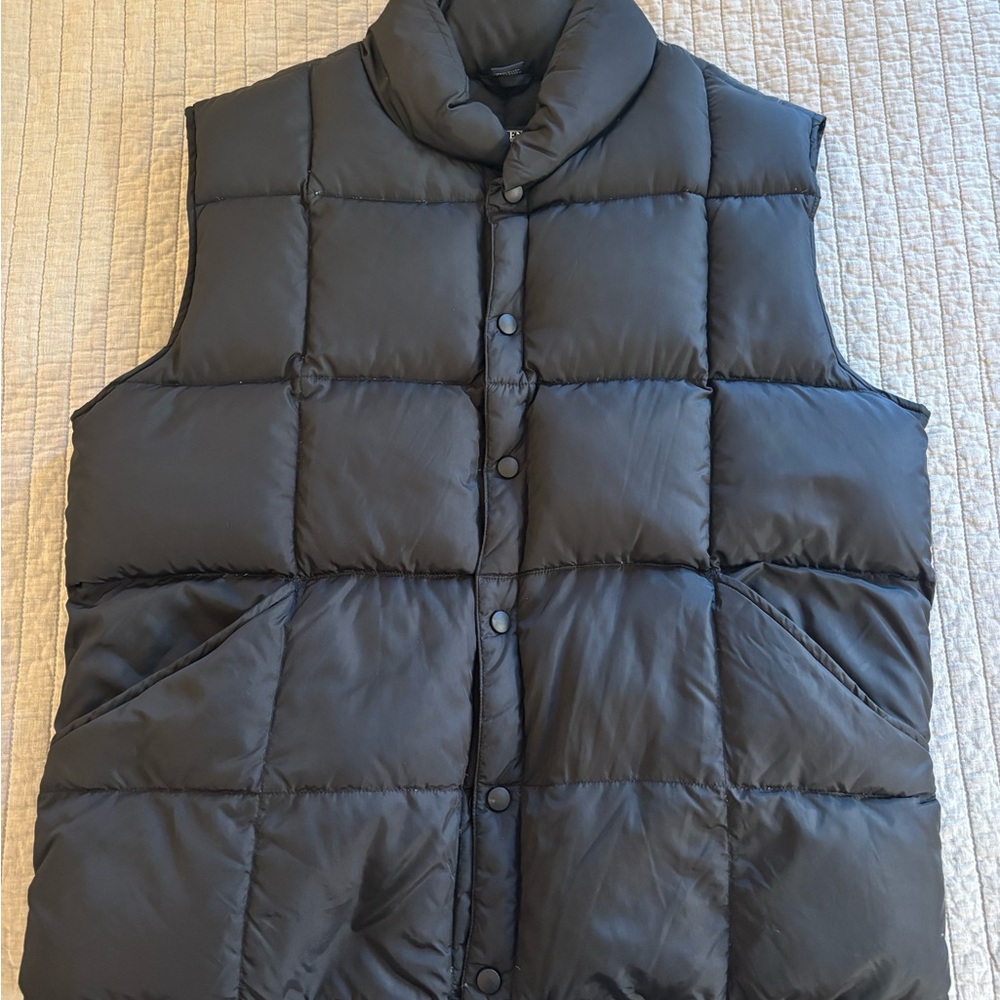 Lands' End Vintage Black Puffer Vest